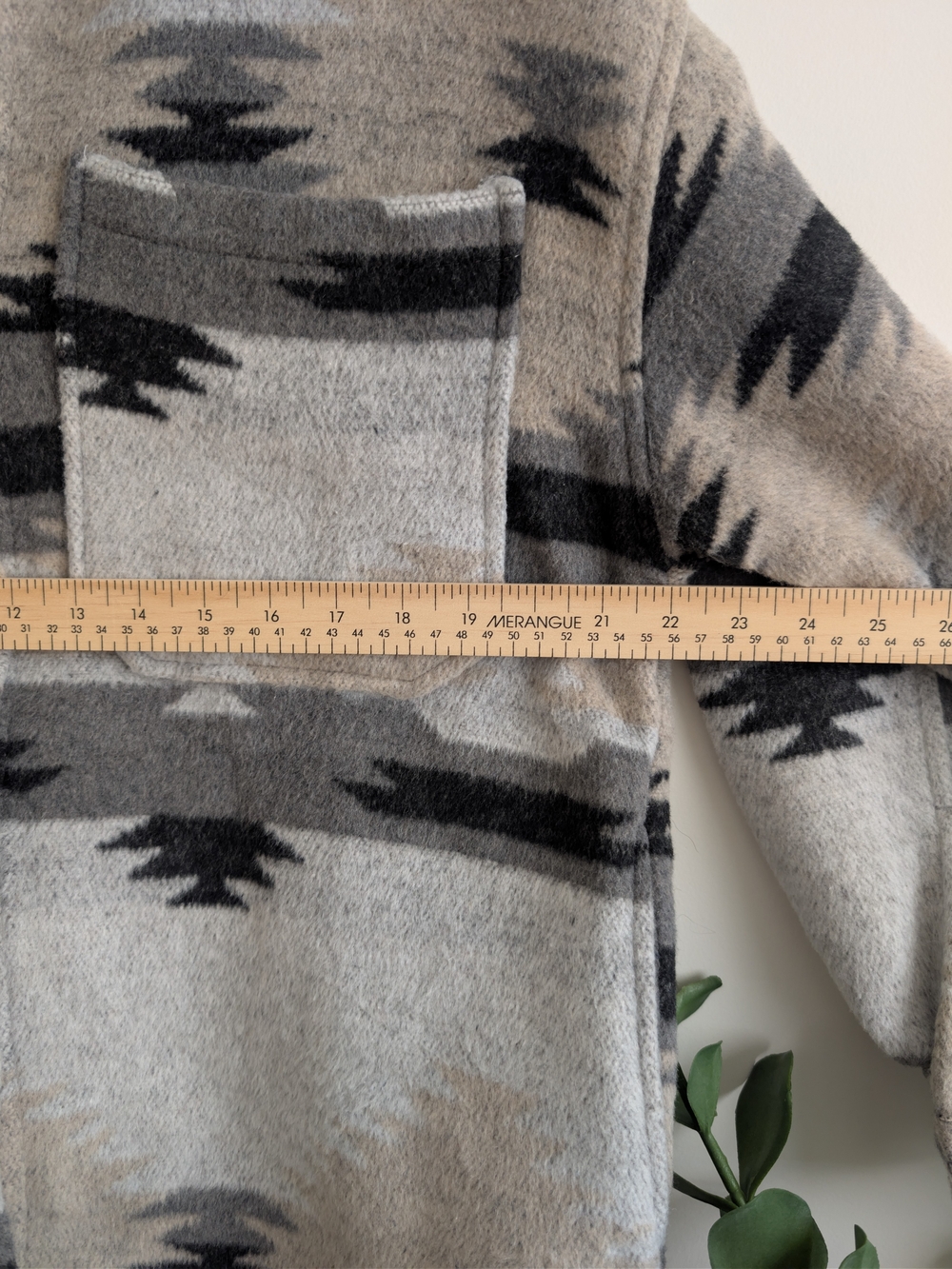 Aztec Pattern Button-Up Shacket in Gray and Tan - Picture 6 of 8